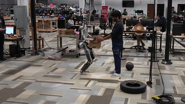 虚拟现实|虚拟仿真|三维虚拟技术|可视化工程|虚拟仿真交互|航空航天|汽车仿真|轮船仿真|列车仿真|多媒体应用|轨道交通|船舶制造|能源矿业|电力仿真|游戏开发|虚拟漫游|建筑设计|石油钻井|核能开放|互动营销|展览展示|爱迪斯通