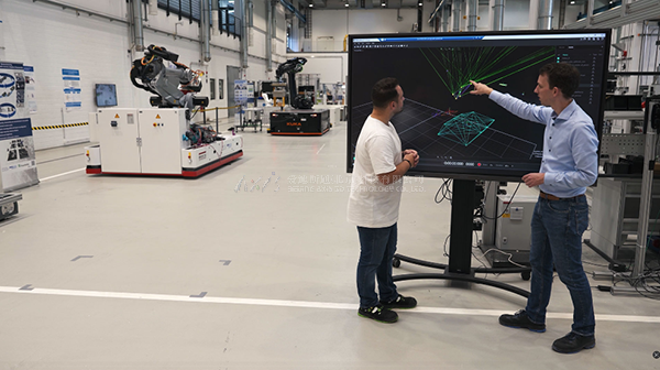 虚拟现实|虚拟仿真|三维虚拟技术|可视化工程|虚拟仿真交互|航空航天|汽车仿真|轮船仿真|列车仿真|多媒体应用|轨道交通|船舶制造|能源矿业|电力仿真|游戏开发|虚拟漫游|建筑设计|石油钻井|核能开放|互动营销|展览展示|爱迪斯通